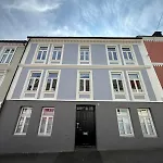 Newly Renovated In A Classic Building
