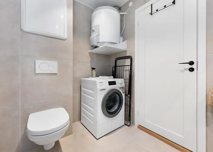 Newly Renovated In A Classic Building * Bergen